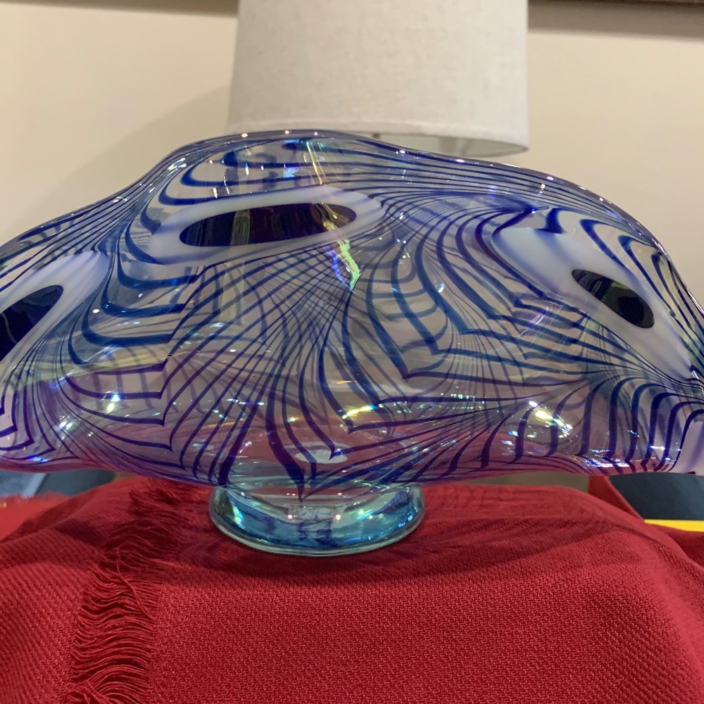 EUC. Art Glass Signed by artist Robert Held